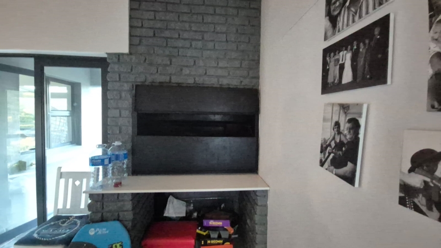 To Let 3 Bedroom Property for Rent in Seemeeu Park Western Cape